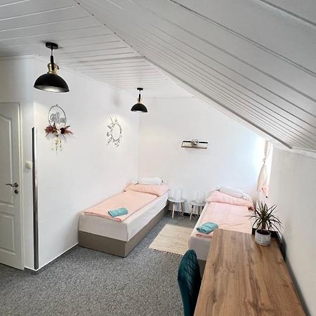 Nice Loft - Presov Lubotice Exteriör bild